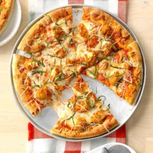 Butter Chicken Pizza